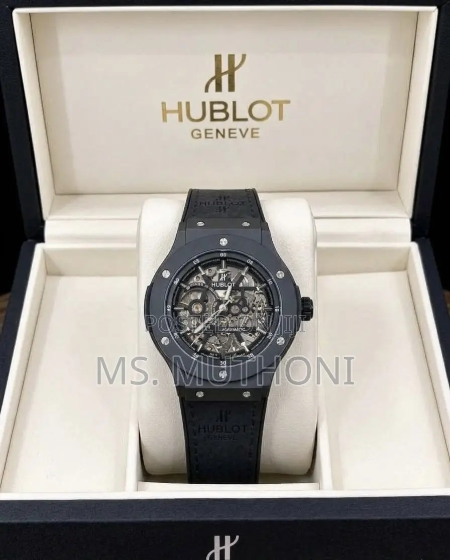 Automatic Hublot Classic Fusion Skeleton (Or Aerofusion)