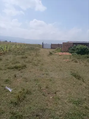 Maai Mahiu 1/8 Acre