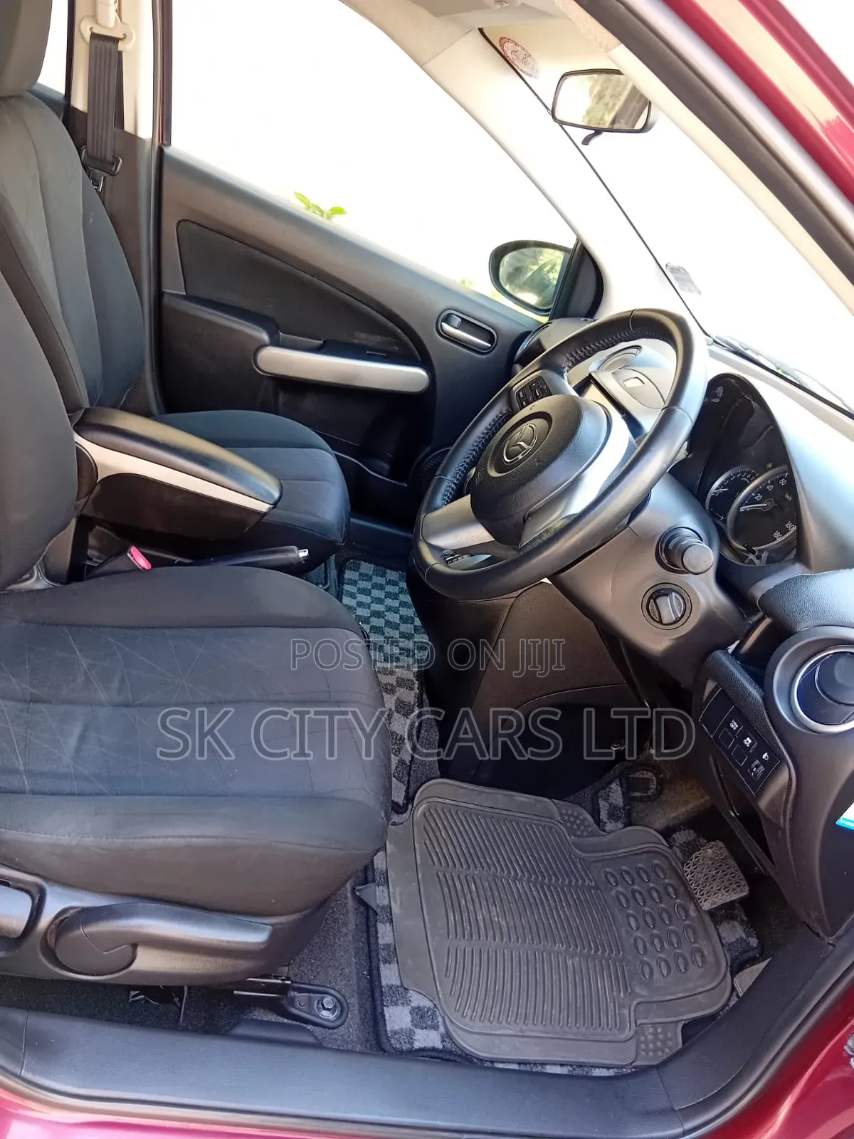 Mazda Demio 2012 Maroon