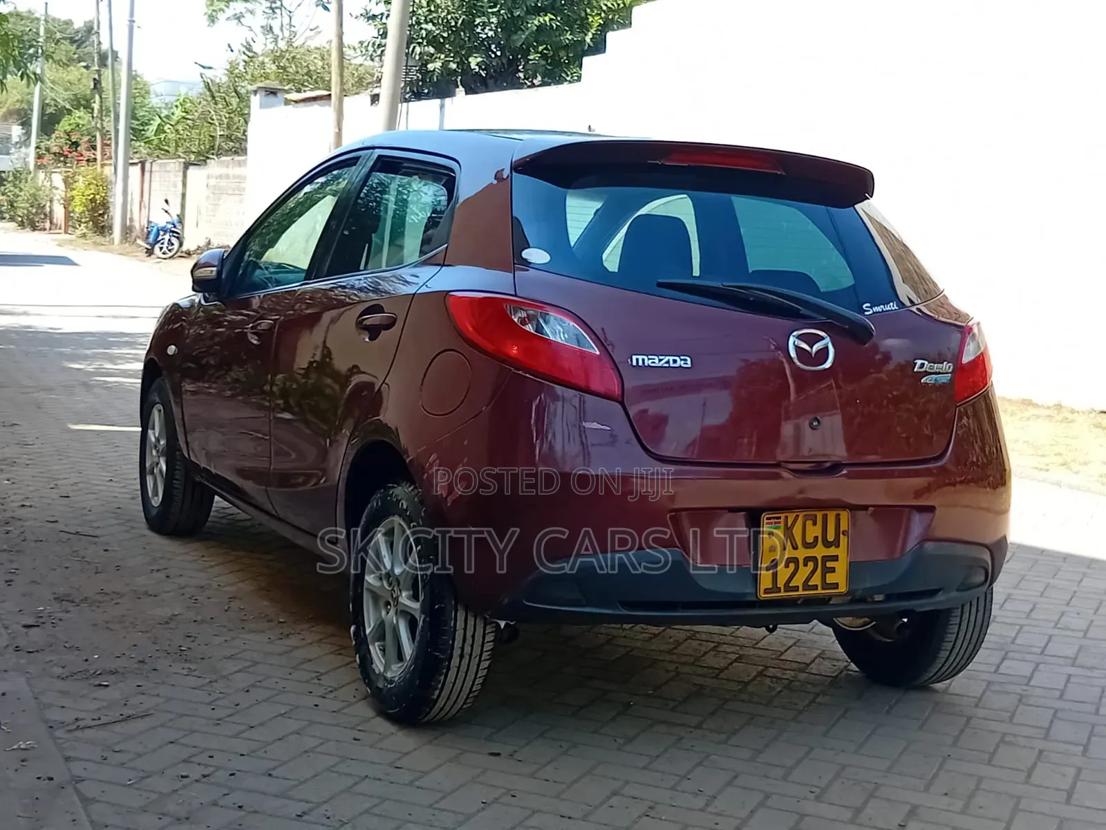 Mazda Demio 2012 Maroon