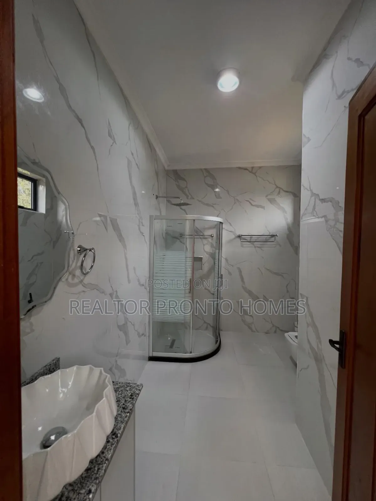 6bdrm Villa in Karen, Hardy for sale