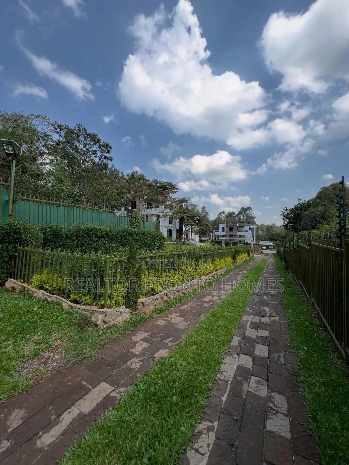 6bdrm Villa in Karen, Hardy for sale