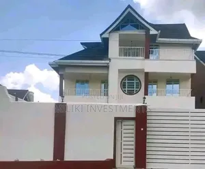 5bdrm Maisonette in Membley for sale