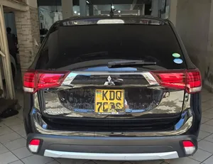 Mitsubishi Outlander 2017 Black