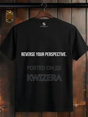 Unisex Black Graphic T-Shirt - Peeking Anime / Manga Art Print