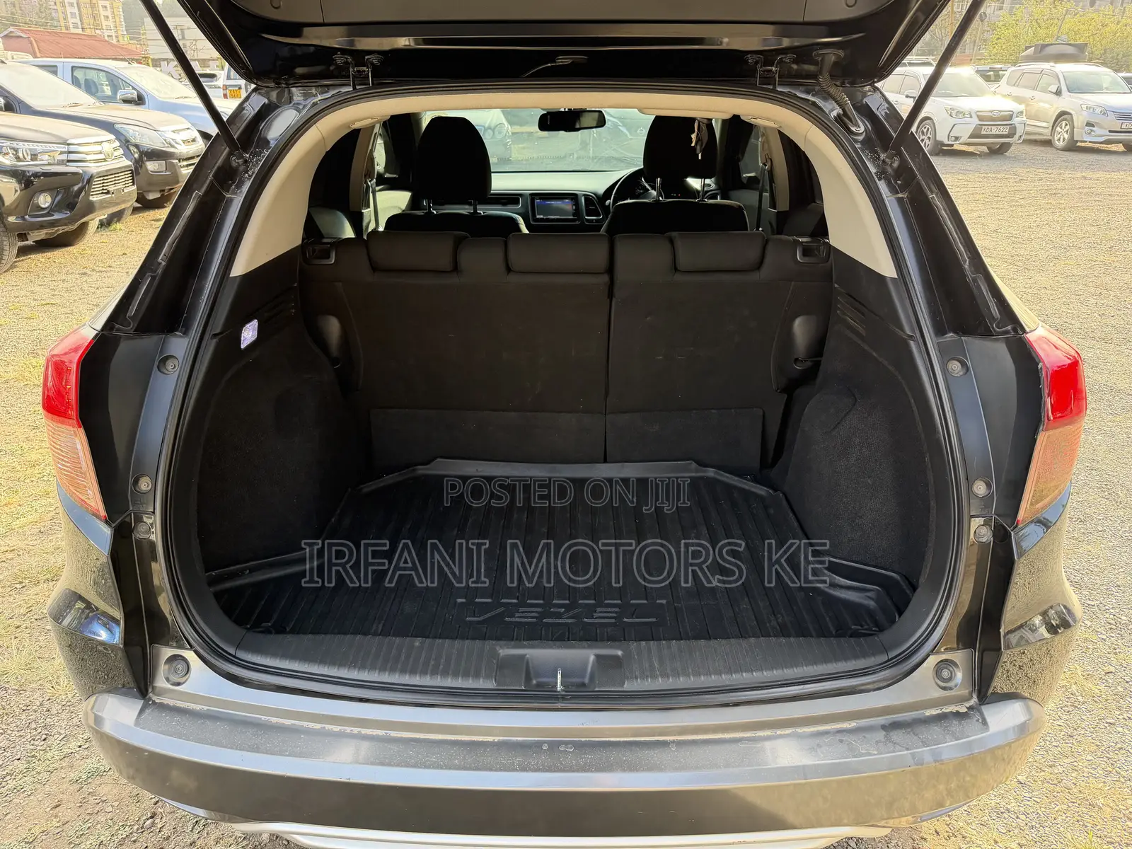 Honda Vezel 1.5 4WD 2016 Black