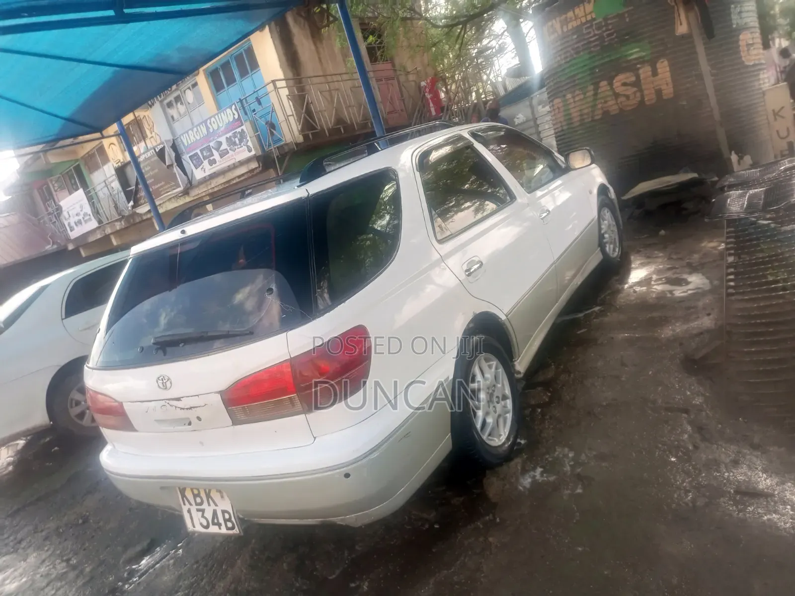 Toyota Vista 2002 White