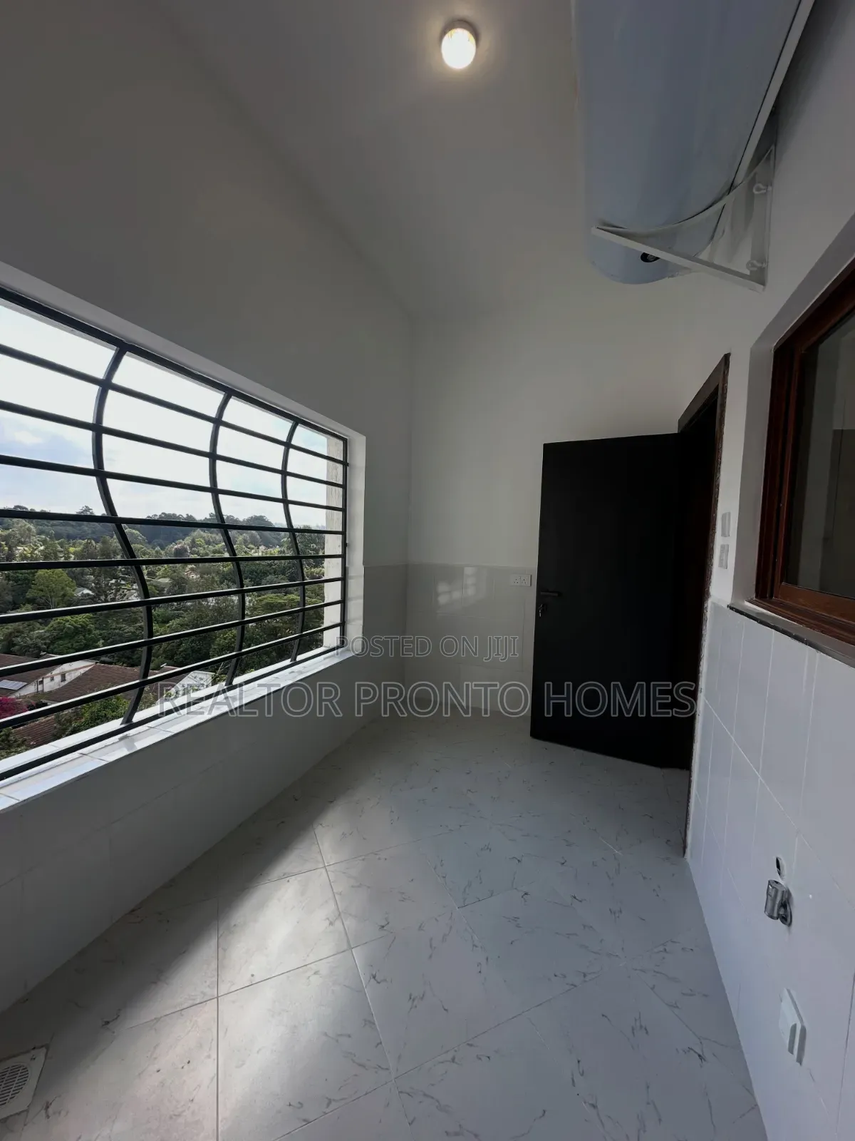 3bdrm Apartment in Kileleshwa for rent
