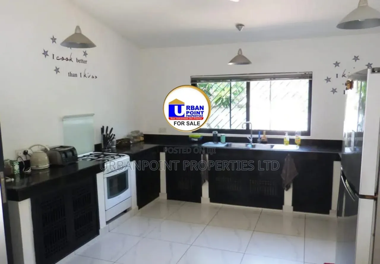 Furnished 4bdrm Villa in Watamu for sale