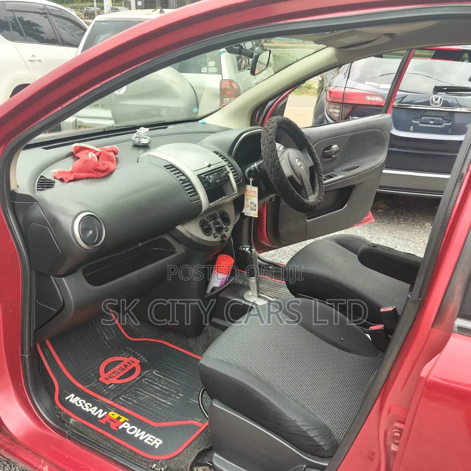 Nissan Note 2010 Red