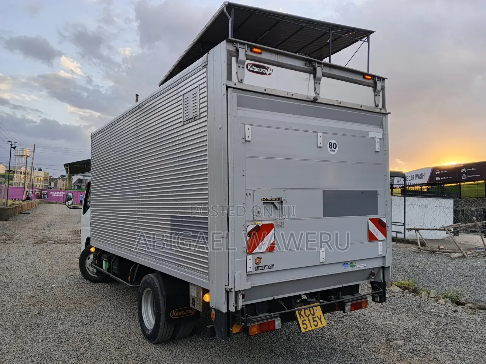 MMitsubishi Fuso