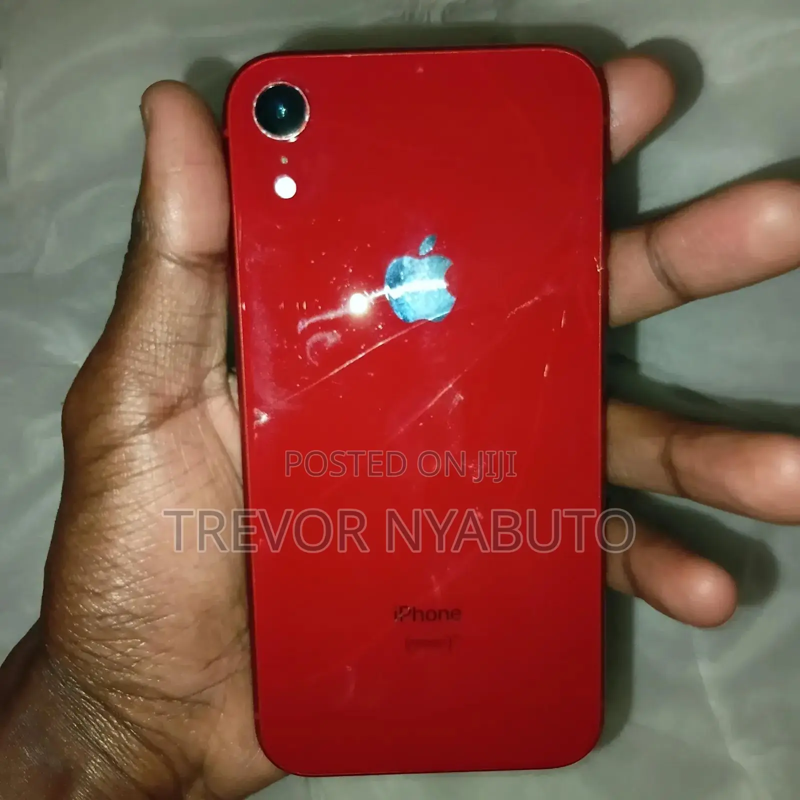 Apple iPhone XR 64 GB Red