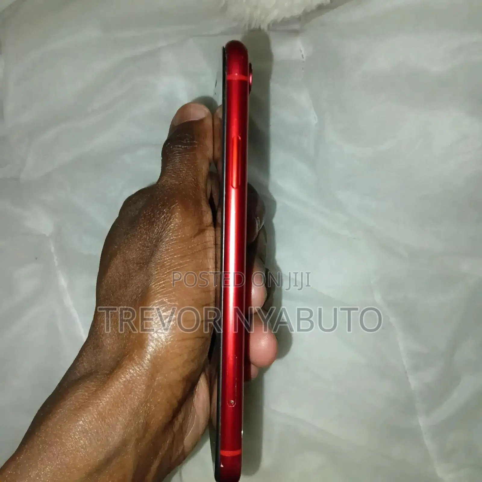 Apple iPhone XR 64 GB Red