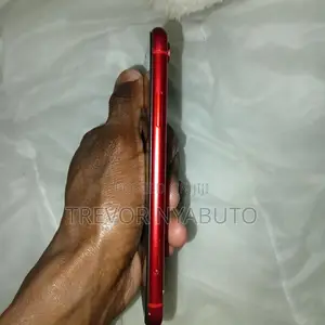 Apple iPhone XR 64 GB Red