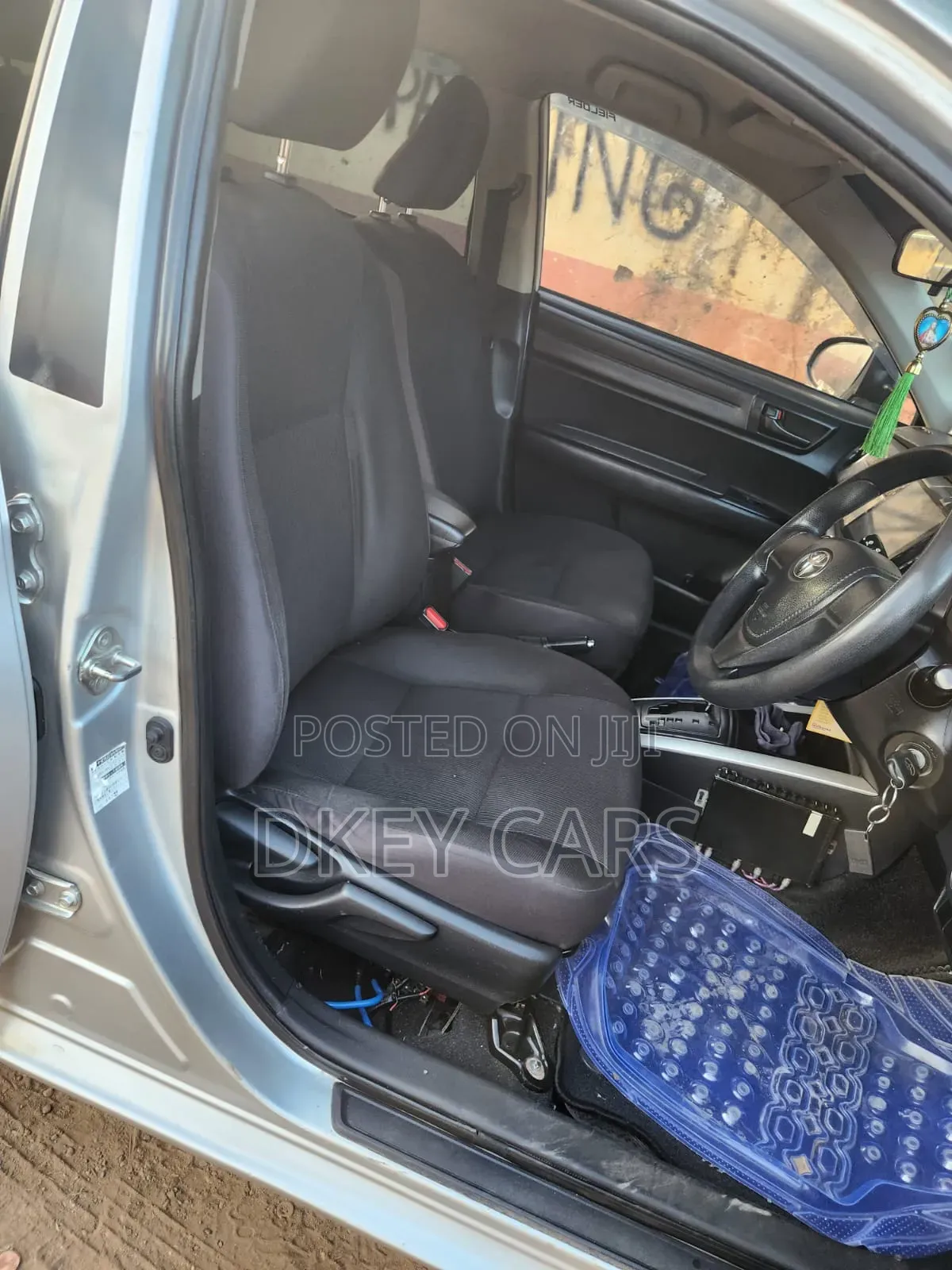 Toyota Corolla Fielder 2016 Silver