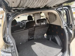 Toyota Sienta 1.5 AWD 2019 Black