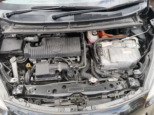 Toyota Sienta 1.5 AWD 2019 Black