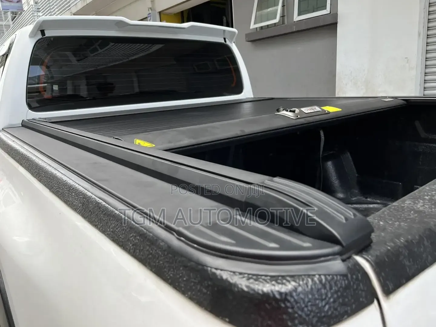 Store Your Cargo With an Electric Roller Shutter Hilux - Easy Access!