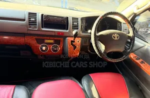 Toyota HiAce 2014 White