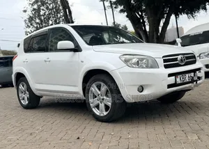 Toyota RAV4 2006 White