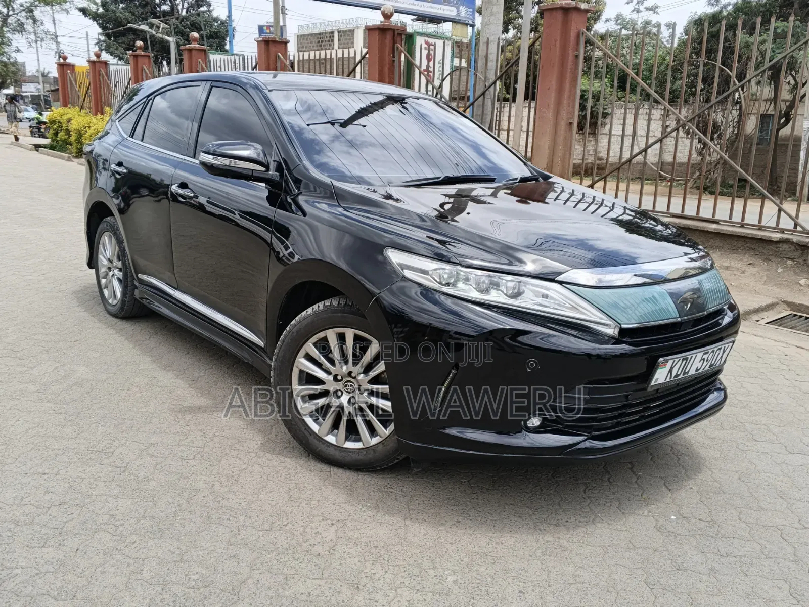 Toyota Harrier 2018 Black