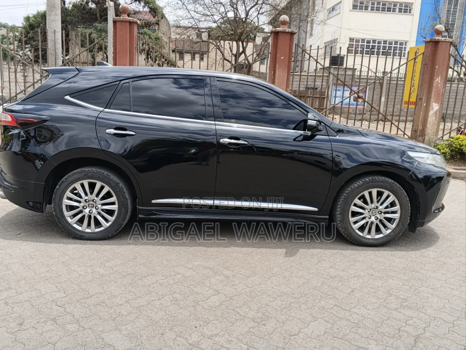 Toyota Harrier 2018 Black