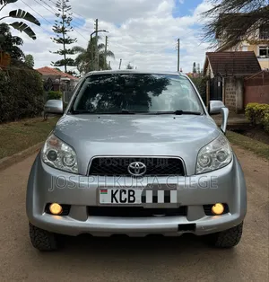 Toyota Rush 2008 Silver