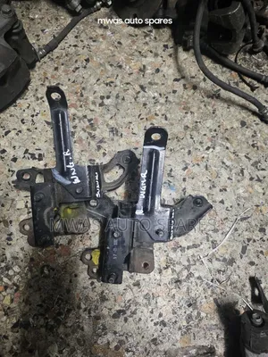 Suzuki Wagon R Engine Mounting