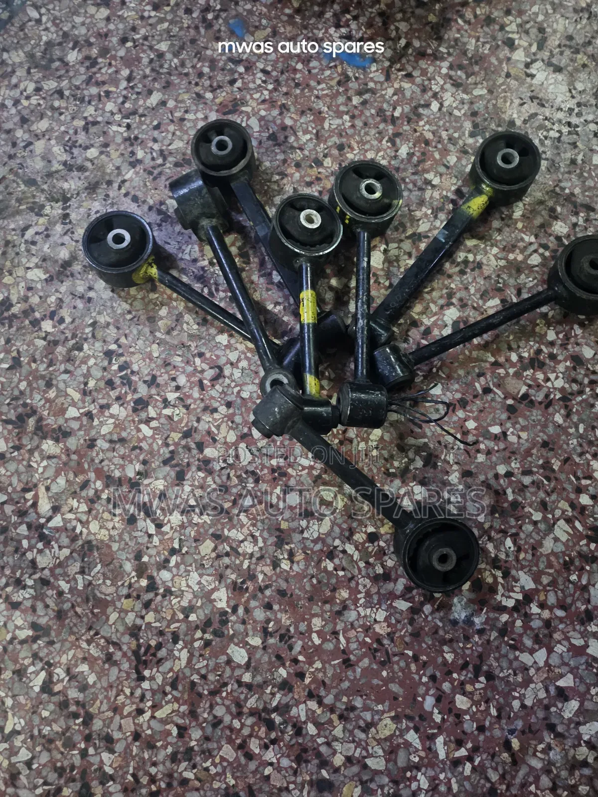 Daihatsu Mira/Move Gear Mounting