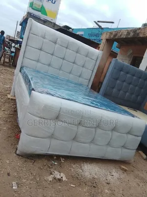 Modern Puffy Chesterfield Bed Frame (5by6 Size), With Mattress