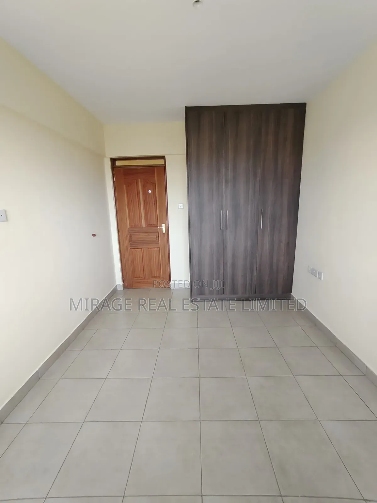 3bdrm Apartment in Jamhuri Estate for rent