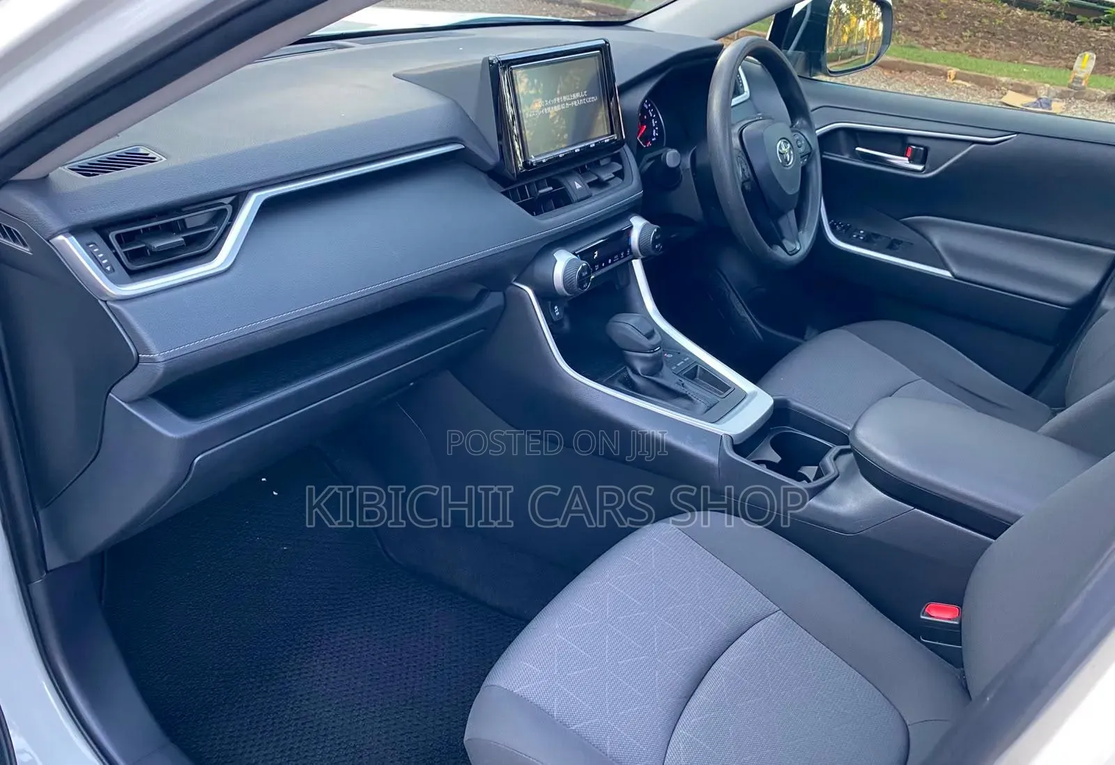 Toyota RAV4 2019 White