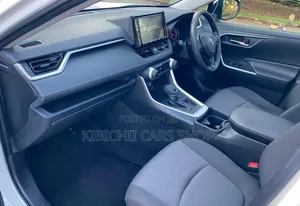 Toyota RAV4 2019 White