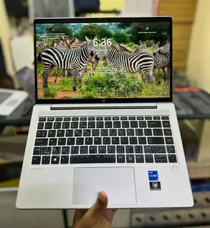 Laptop HP ProBook 440 G9 8GB Intel Core i5 SSD 256GB