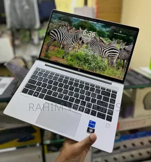 Laptop HP ProBook 440 G9 8GB Intel Core i5 SSD 256GB