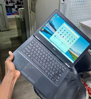 Laptop Dell Latitude E5270 8GB Intel Core i5 SSD 256GB