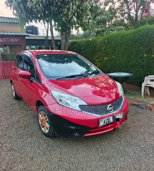Nissan Note 2016 Red