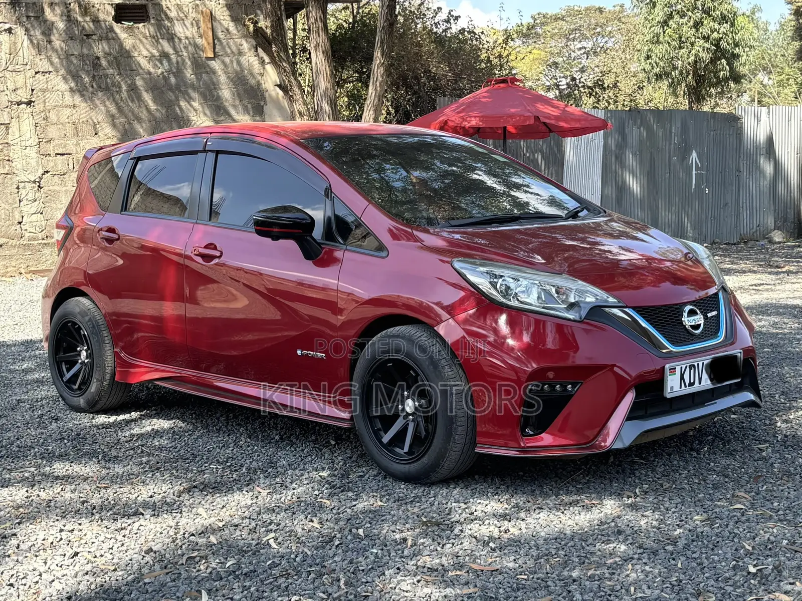 Nissan Note 2018 Red