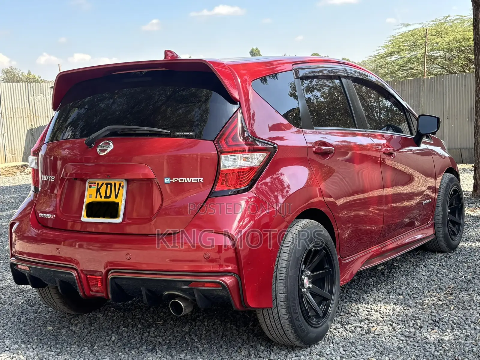 Nissan Note 2018 Red
