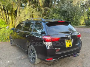 Toyota Corolla Fielder 2016 Black