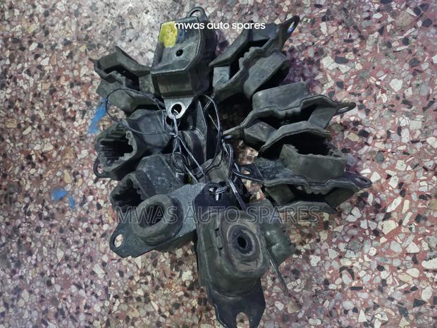 Nissan Note E12/Tiida Gear Mounting - main view