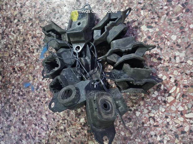 Nissan Note E12/Tiida Gear Mounting - thumbnail 2