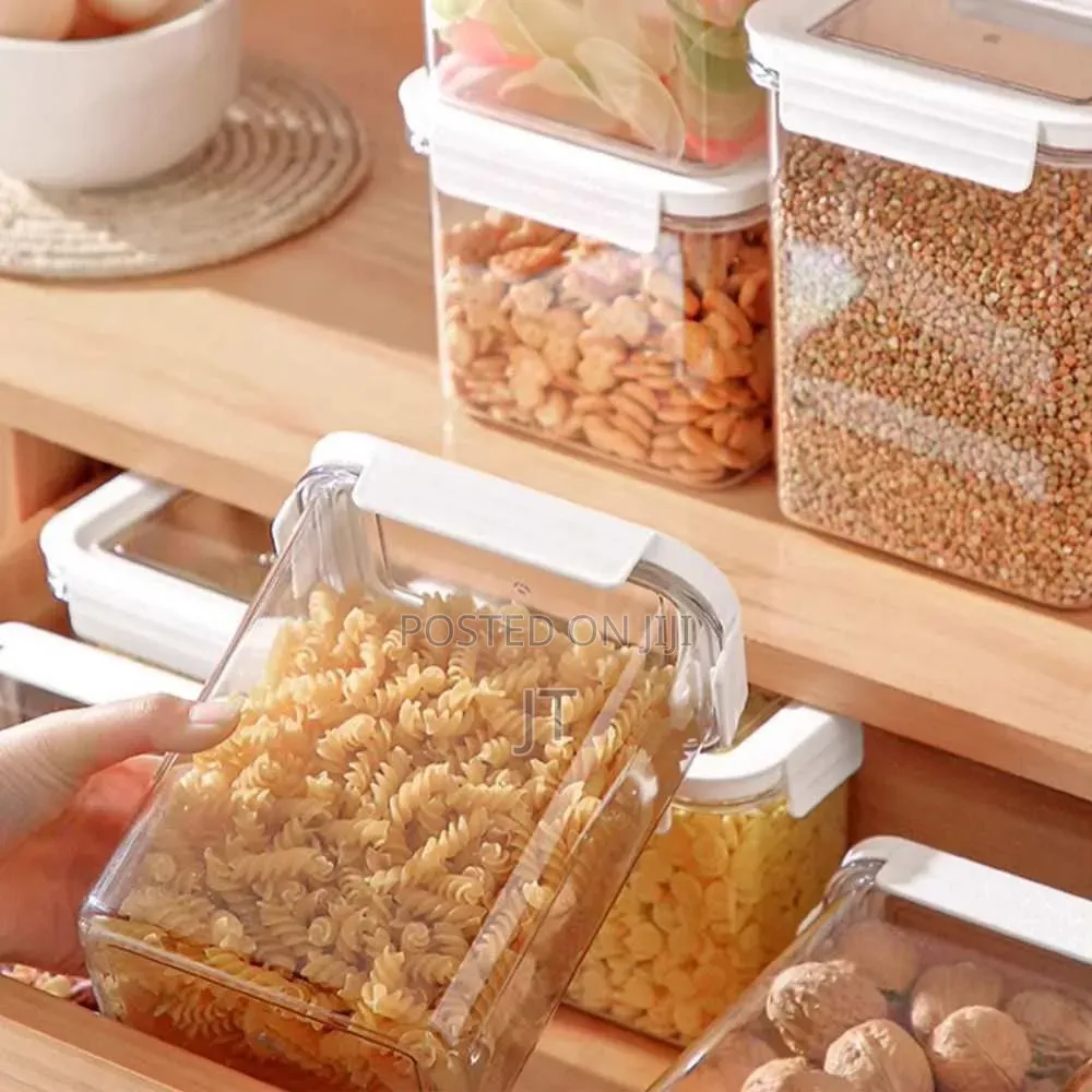 2.3L Air Tight Pasta Storage Container