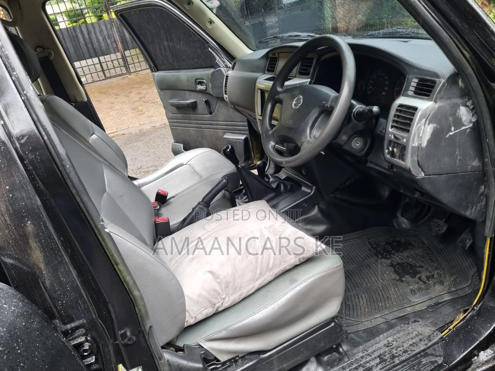 Nissan Patrol 2011 Black