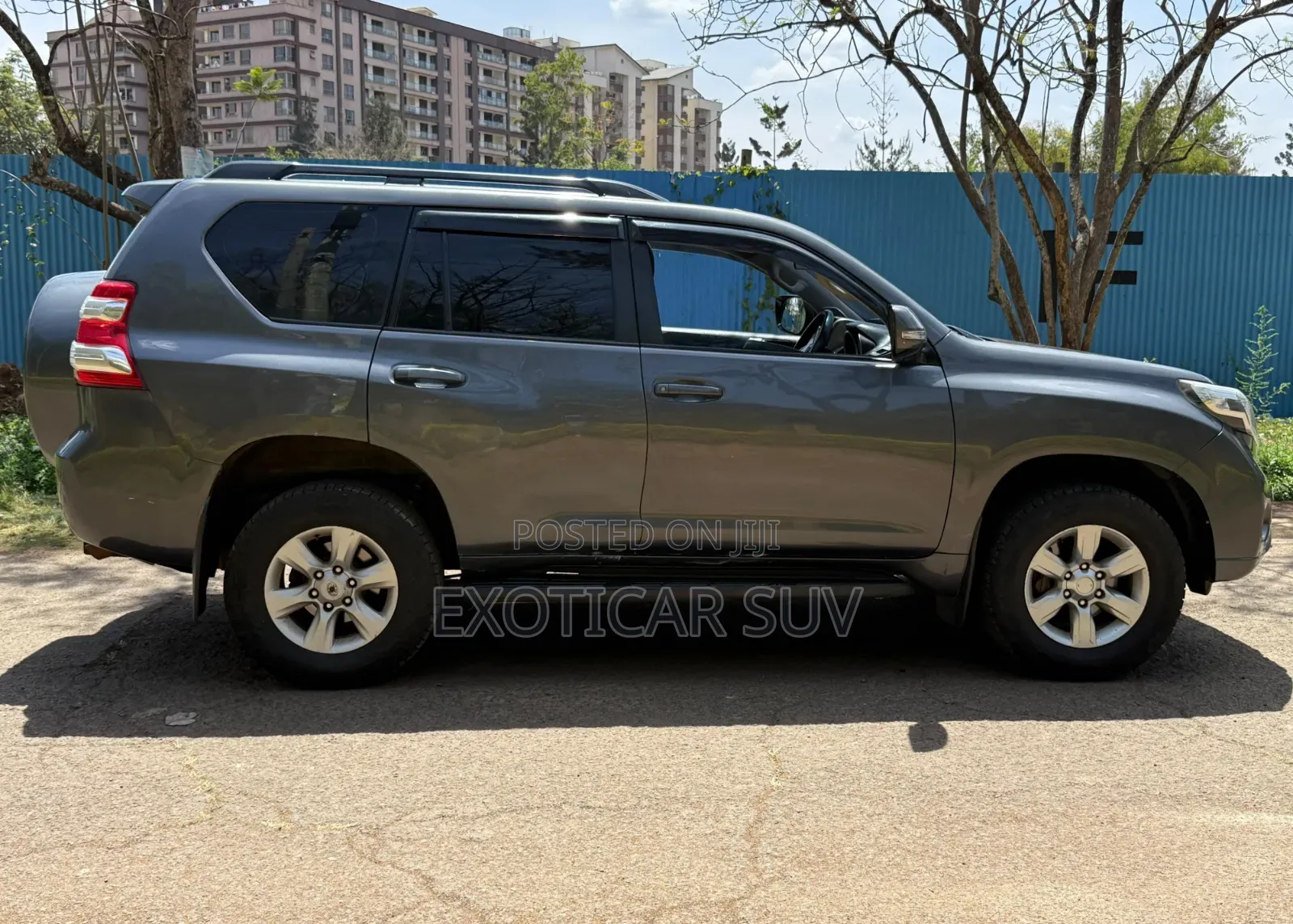 Toyota Land Cruiser Prado 3.0 TD 2013 Gray