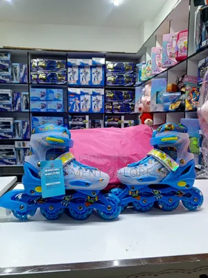 Rubber Wheels Adjustable Roller Skates