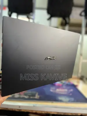Laptop Asus Zenbook 15 OLED 16GB Intel Core i7 SSD 512GB
