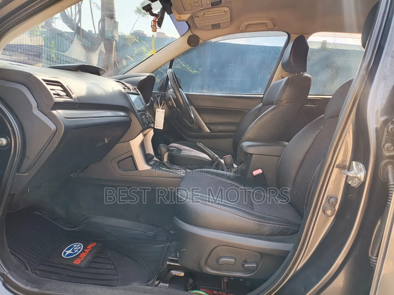 Subaru Forester 2.0XT Premium 4dr SUV AWD (2.0L 4cyl Turbo CVT) 2014