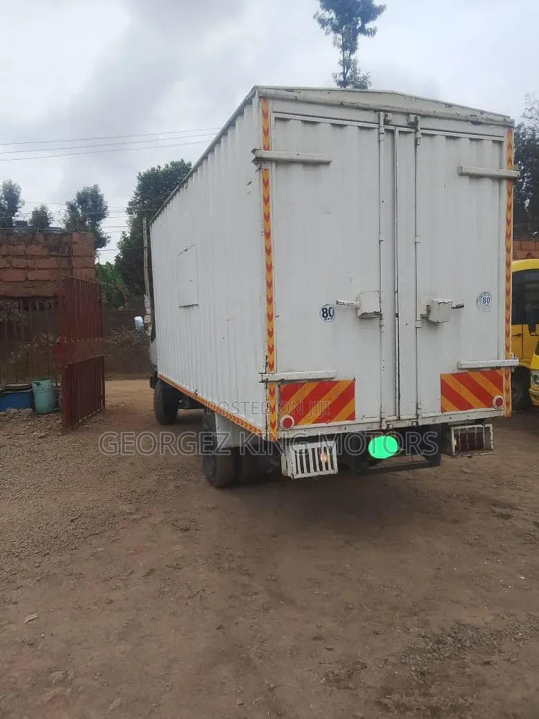 Mitsubishi Canter