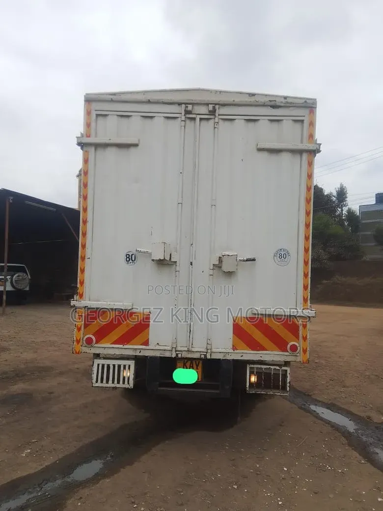 Mitsubishi Canter